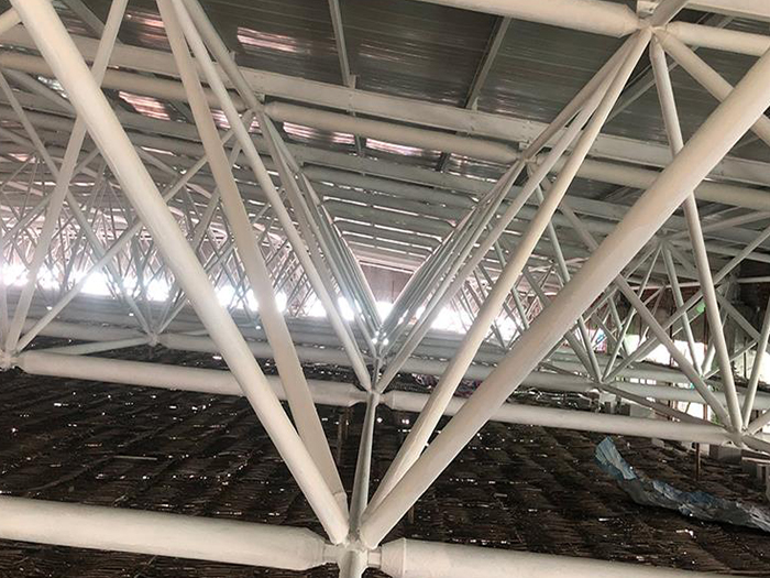 泰兴大型螺栓球网架施工厂家